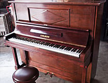 Spedizione pianoforte verticale